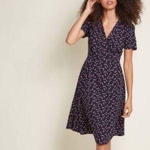 Modcloth Congenial Charm Shirt Dress Size Small